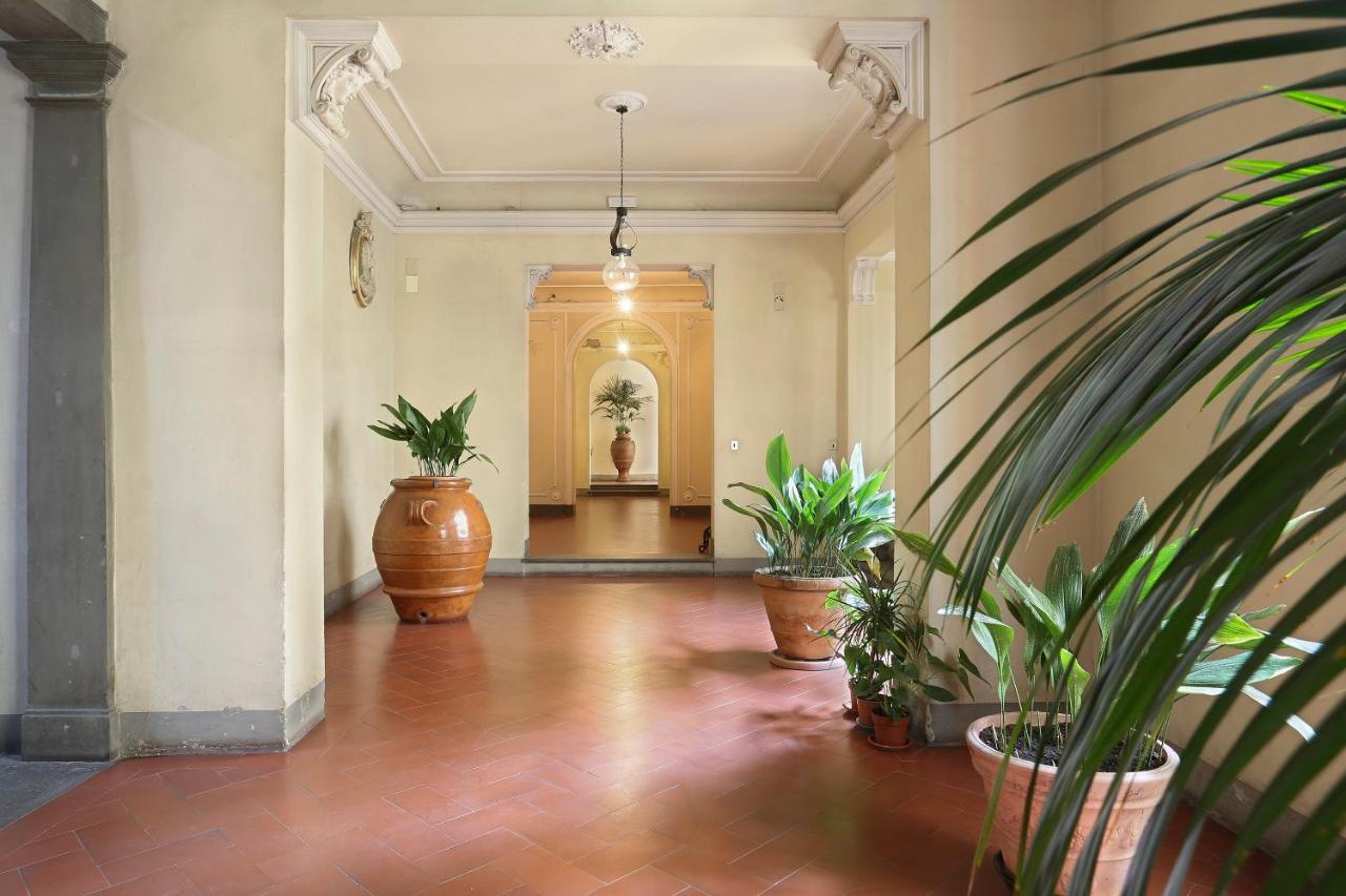 Apt. Melograno - Pauline Suites, Palazzo Borghese Florence Buitenkant foto