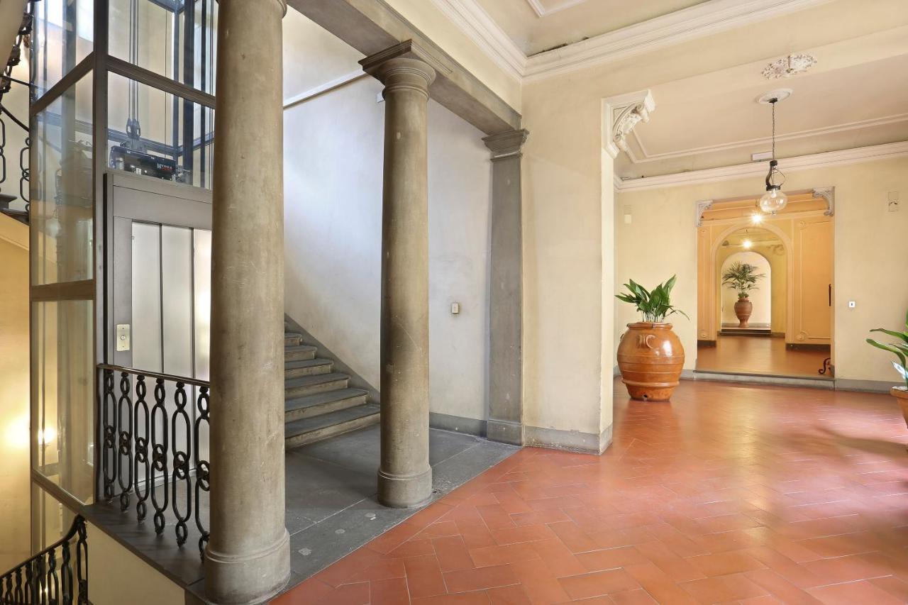 Apt. Melograno - Pauline Suites, Palazzo Borghese Florence Buitenkant foto